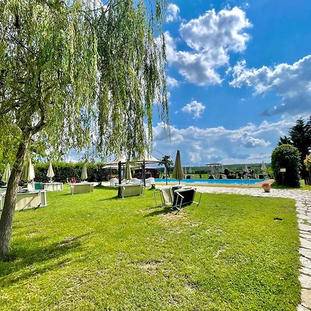 Casale Baldelli Apartments カスティリオーネ・デル・ラーゴ エクステリア 写真