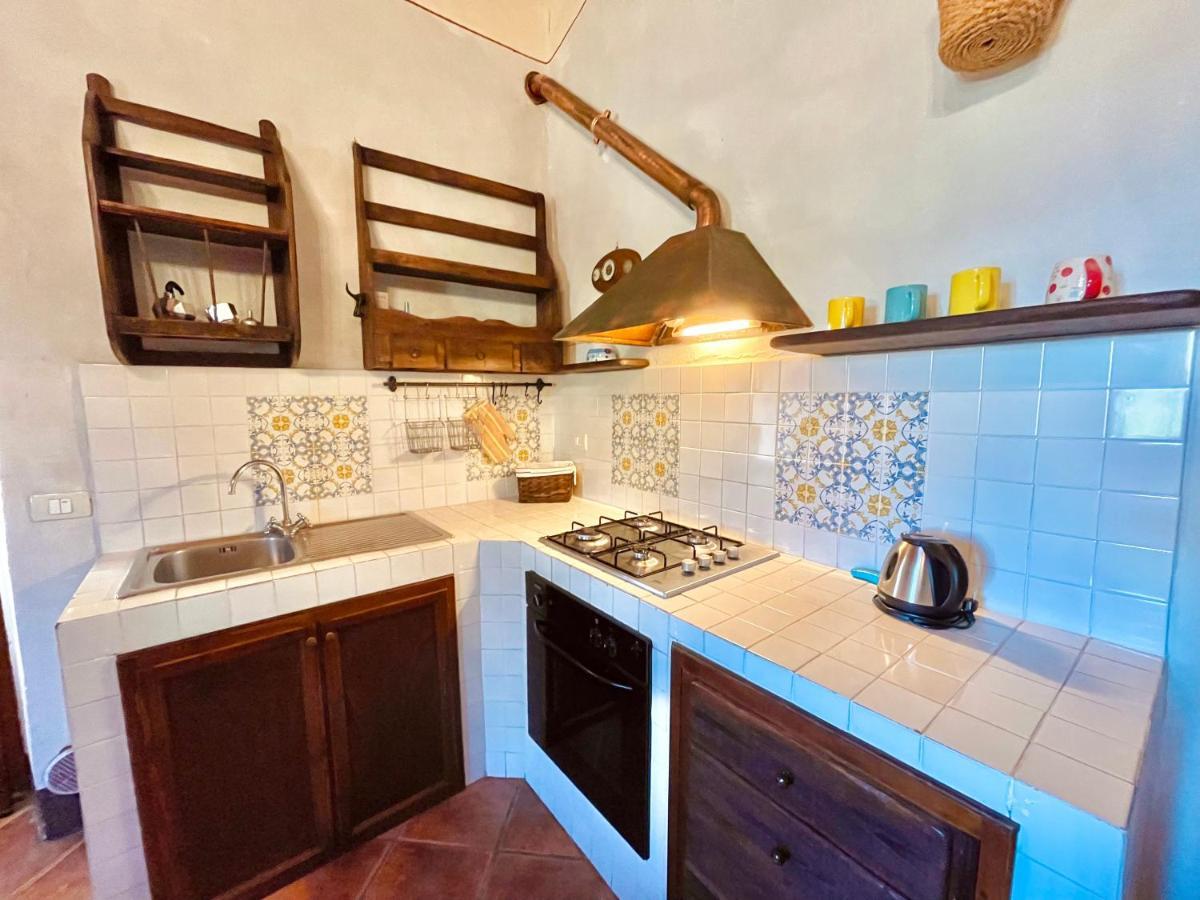 Casale Baldelli Apartments カスティリオーネ・デル・ラーゴ エクステリア 写真