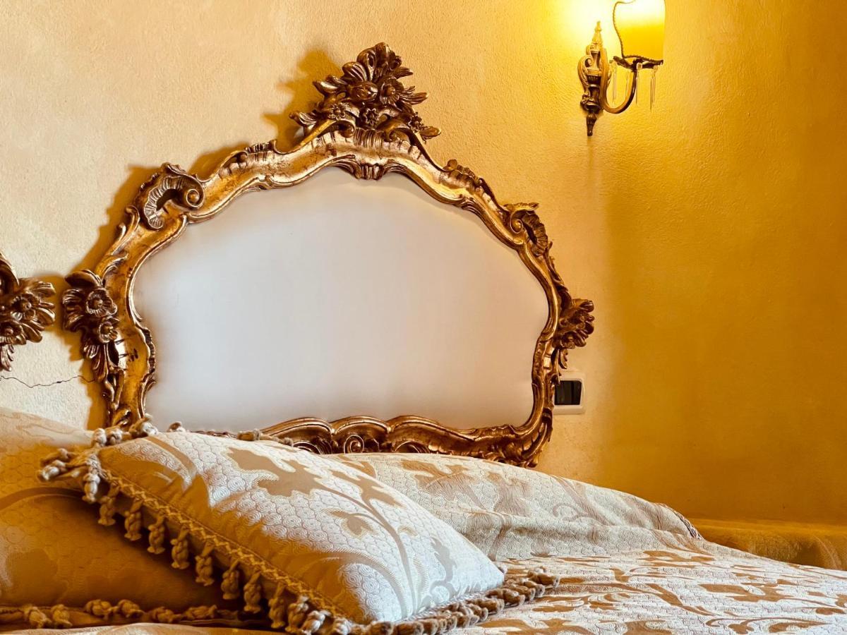 Casale Baldelli Apartments カスティリオーネ・デル・ラーゴ エクステリア 写真