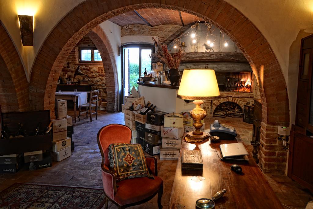 Casale Baldelli Apartments カスティリオーネ・デル・ラーゴ エクステリア 写真